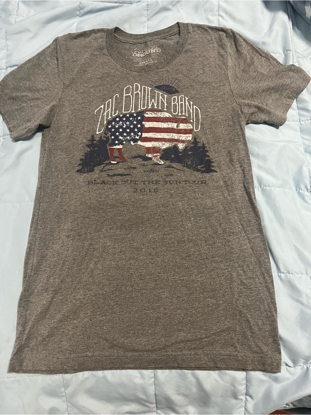 Concert Graphic Short-Sleeve Tee Zac Brown Band Black Out the Sun Tour 2016. SM